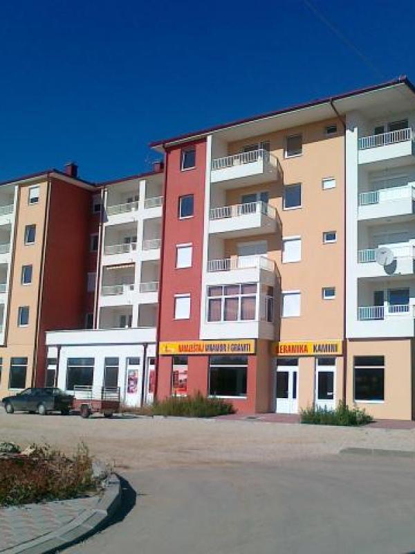 Stambena zgrada Livno stan